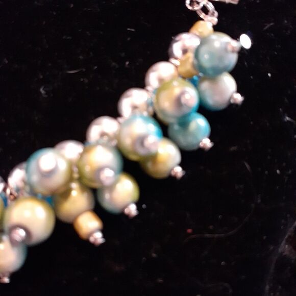 7.5" HANDBEADED METALLIC RESIN BEADING - Picture 4 of 5